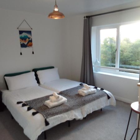 Beech House 20 Minute Walk To Airport Daire Bristol Dış mekan fotoğraf