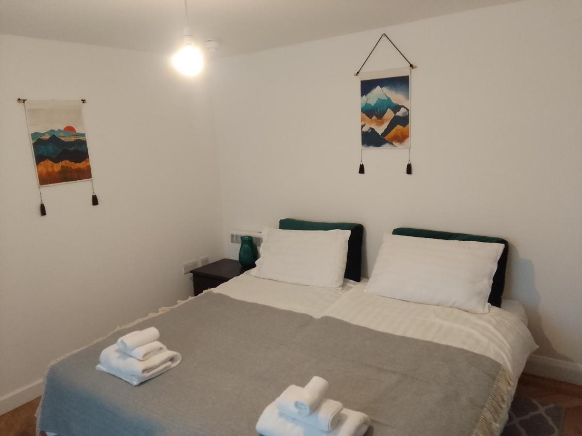 Beech House 20 Minute Walk To Airport Daire Bristol Dış mekan fotoğraf